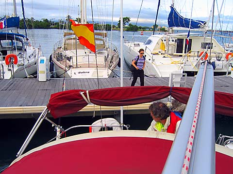2003-12-25  122127  um